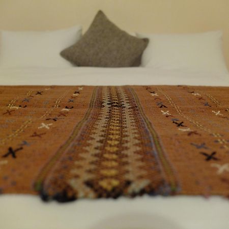 Somos Bed & Breakfast Kunigami Phòng bức ảnh